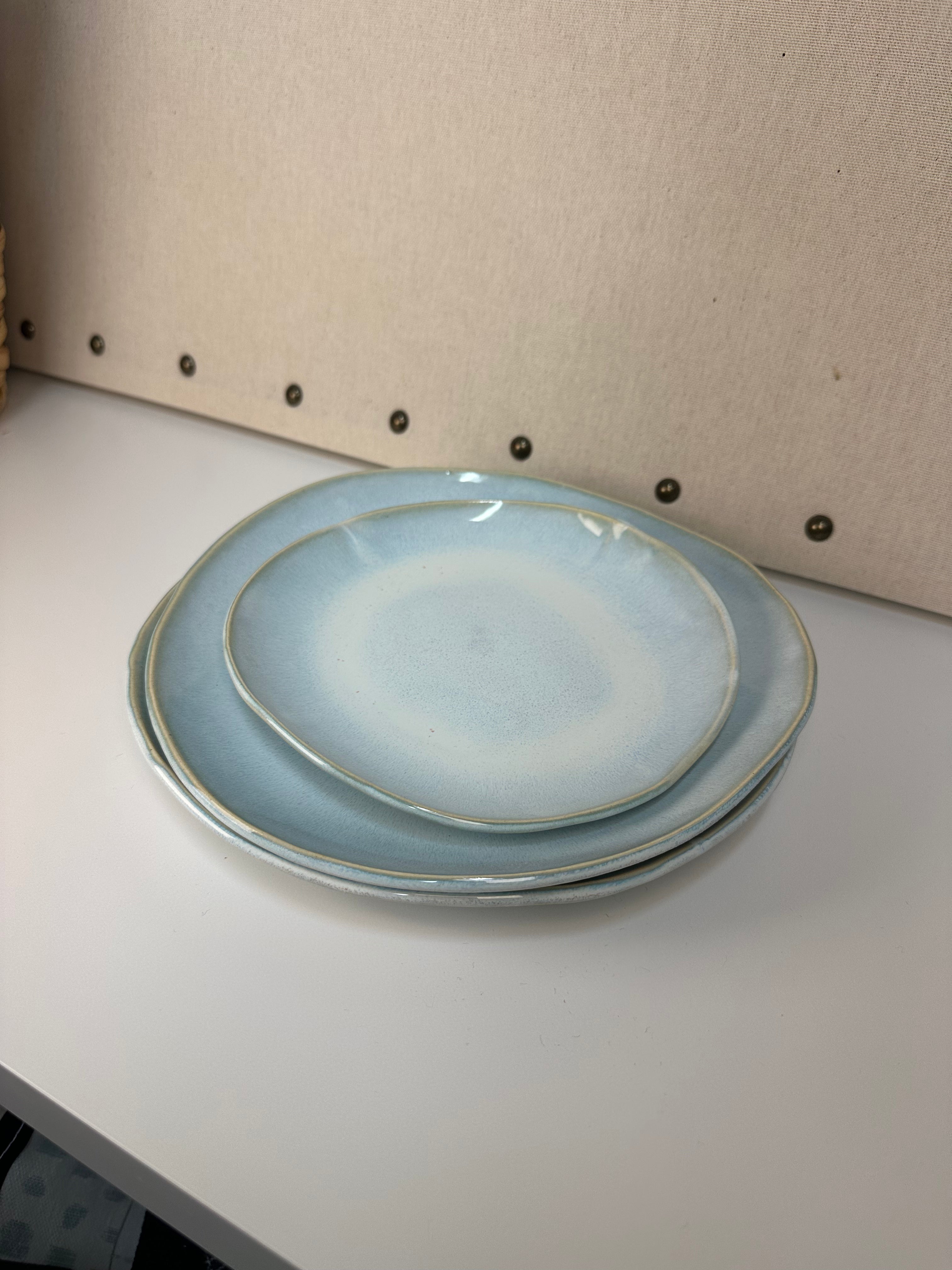 Sea Foam Blue Plate