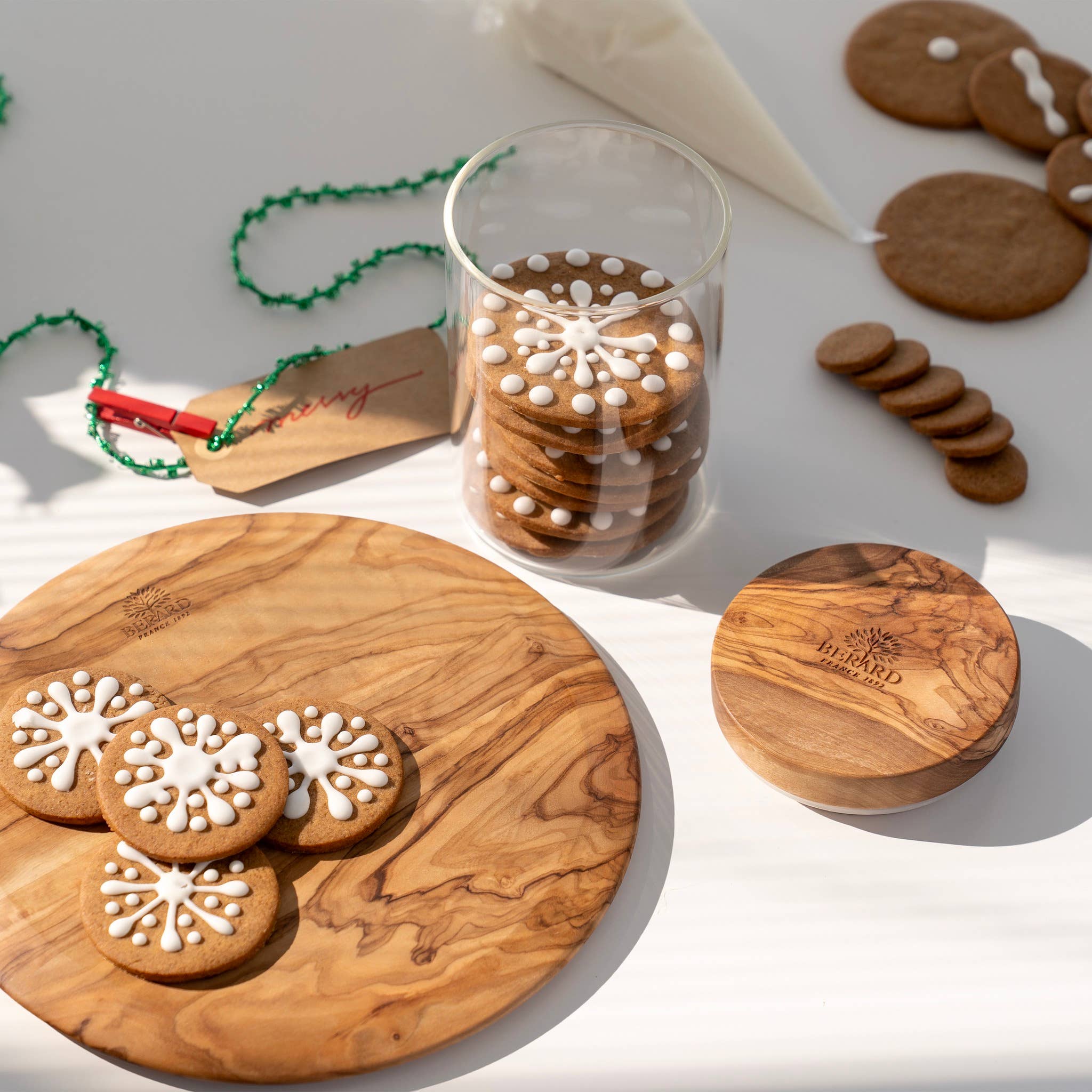 Berard Round Olive Wood Cutting Board