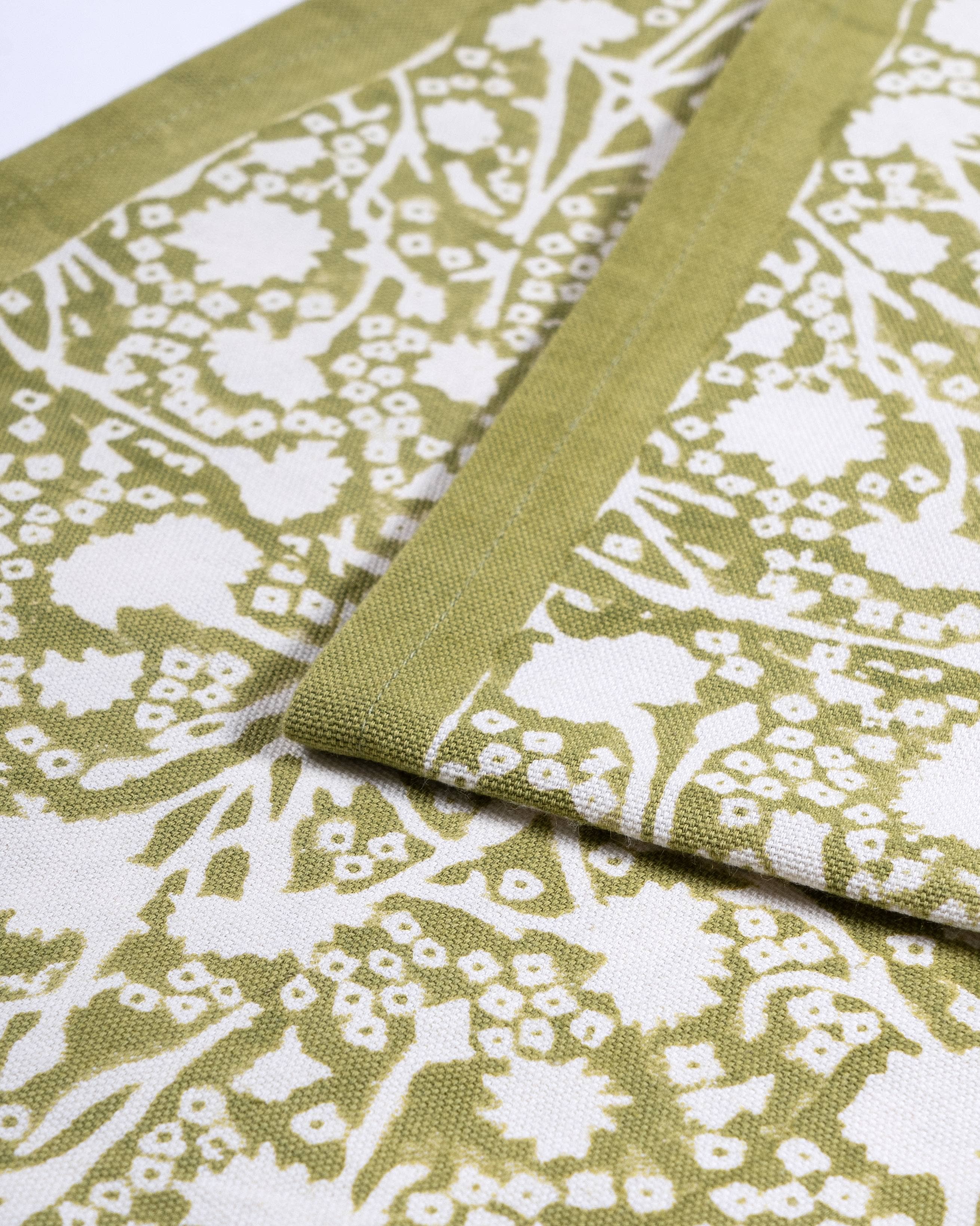 Extra Long Meadows Vert Runner